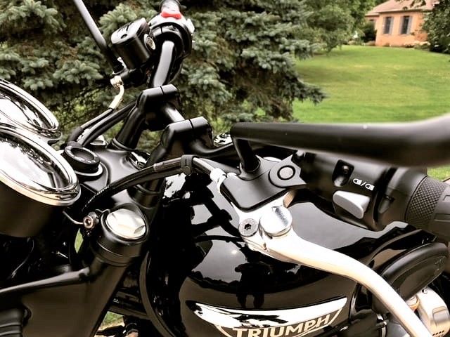 Puentes de Manillar para motos Triumph