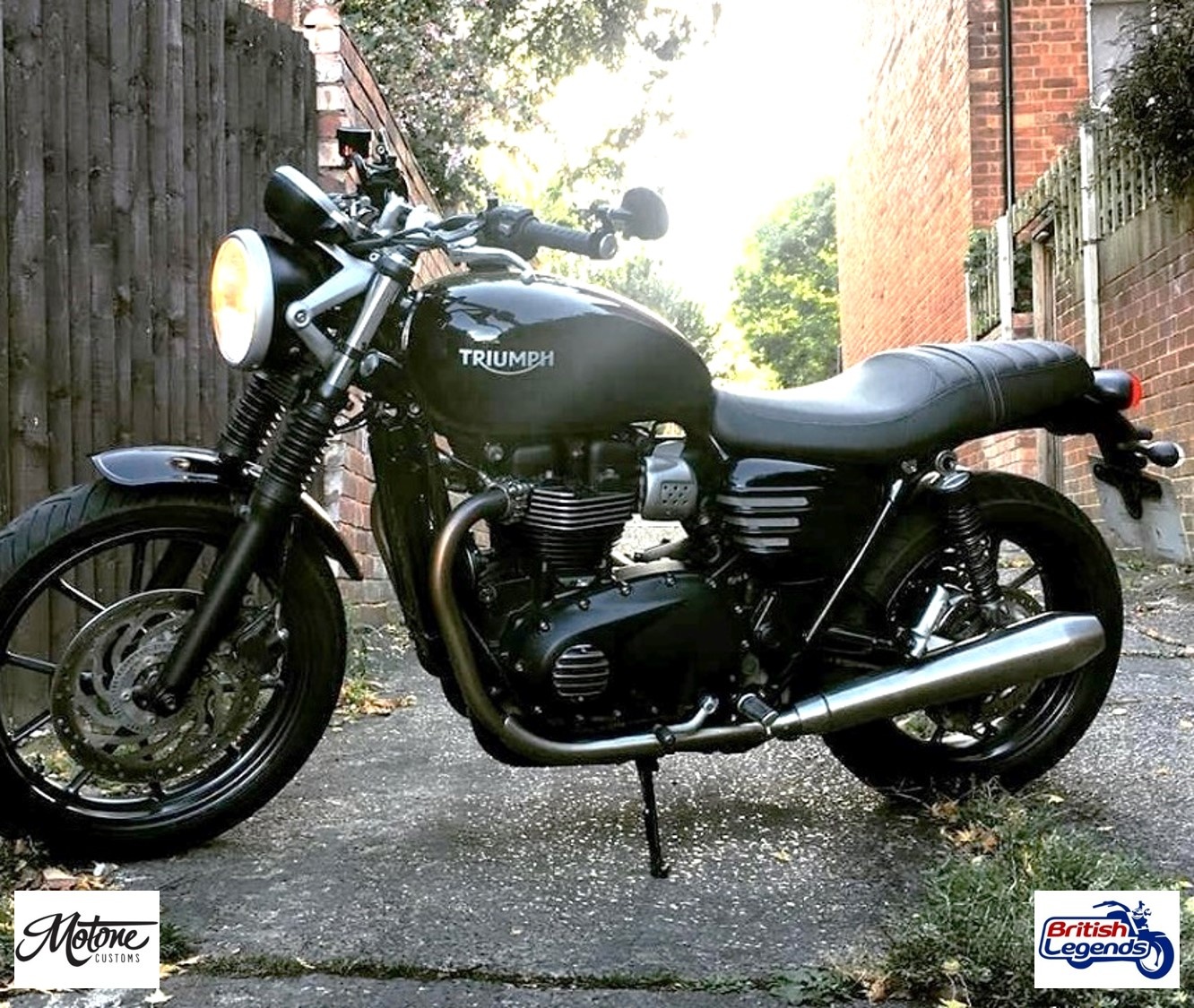 Caches Latéraux Ajourés "Flat-Track" Triumph Twins