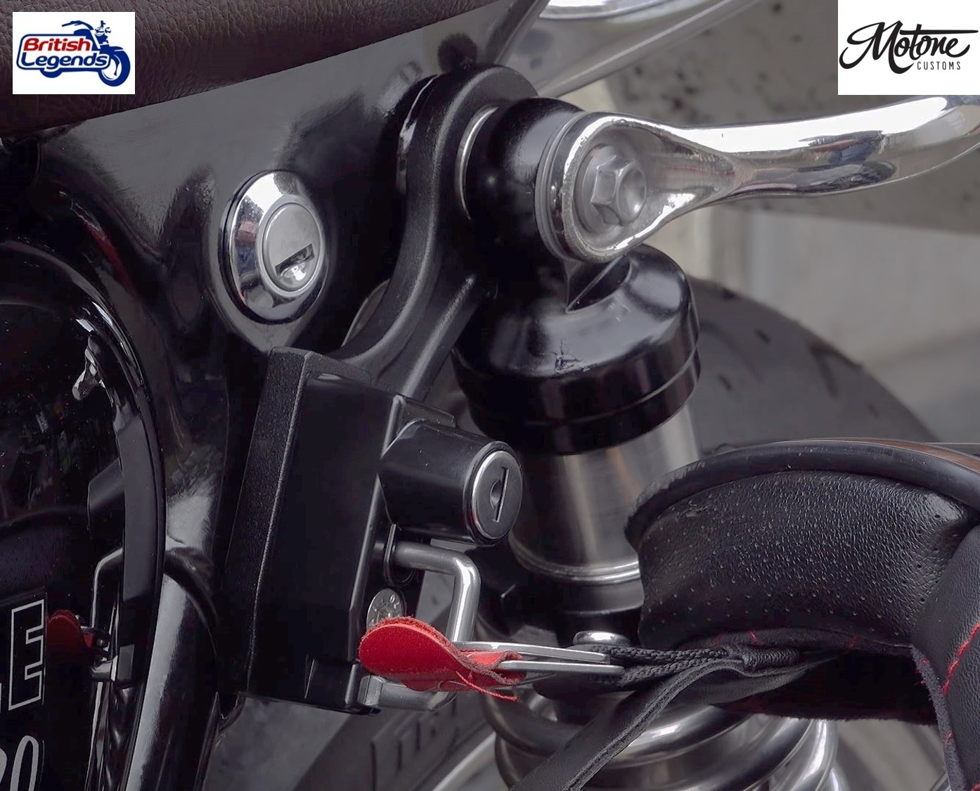 Antivol de Casque pour Triumph Twins