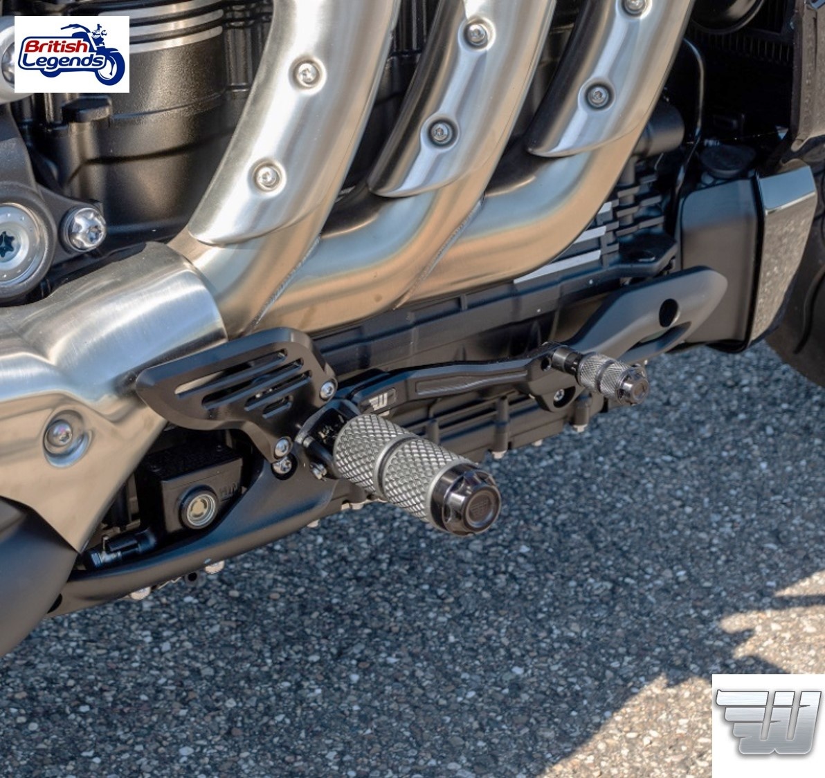 Commandes au Pied Noires pour Rocket 3 R