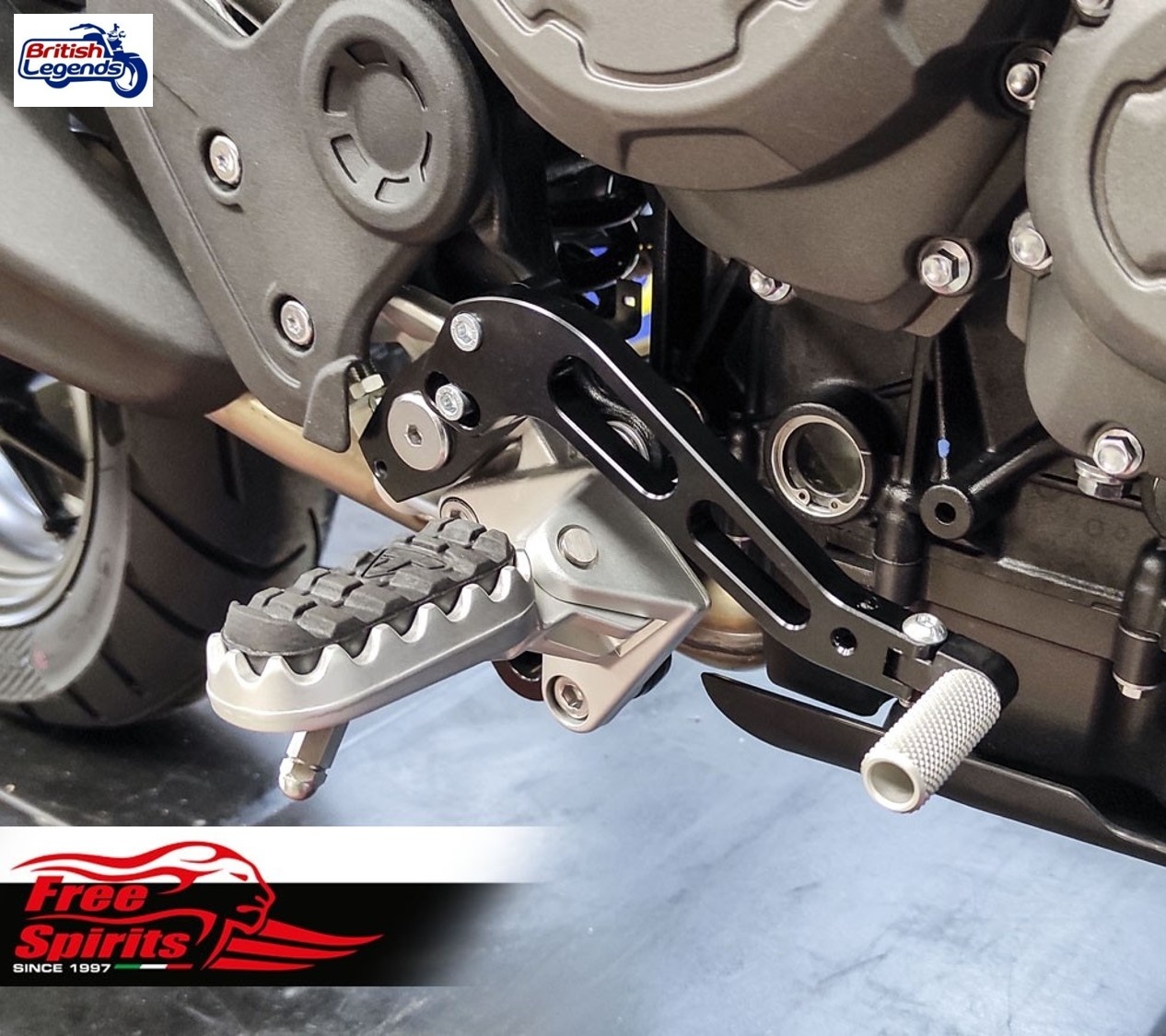 Reclining Foot Controls for Triumph Tiger 850/900