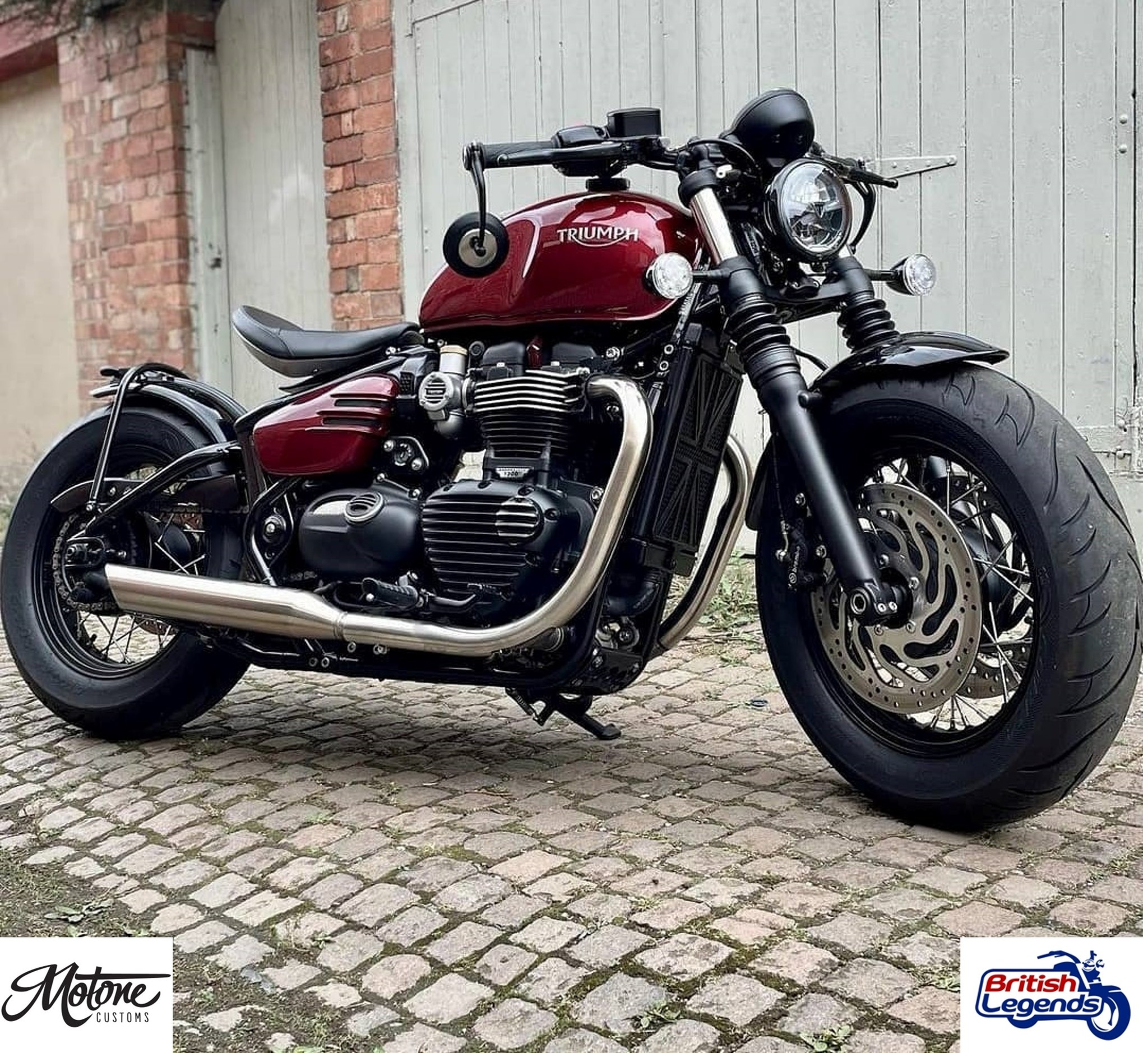 Caches Latéraux Ajourés "Flat-Track" Triumph Twins