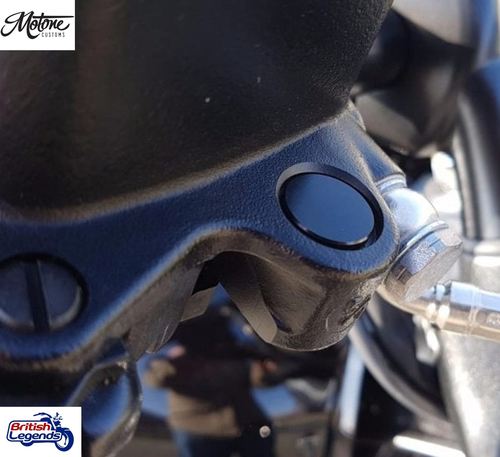 Mirrors Plugs / Blanks for Triumph Twins