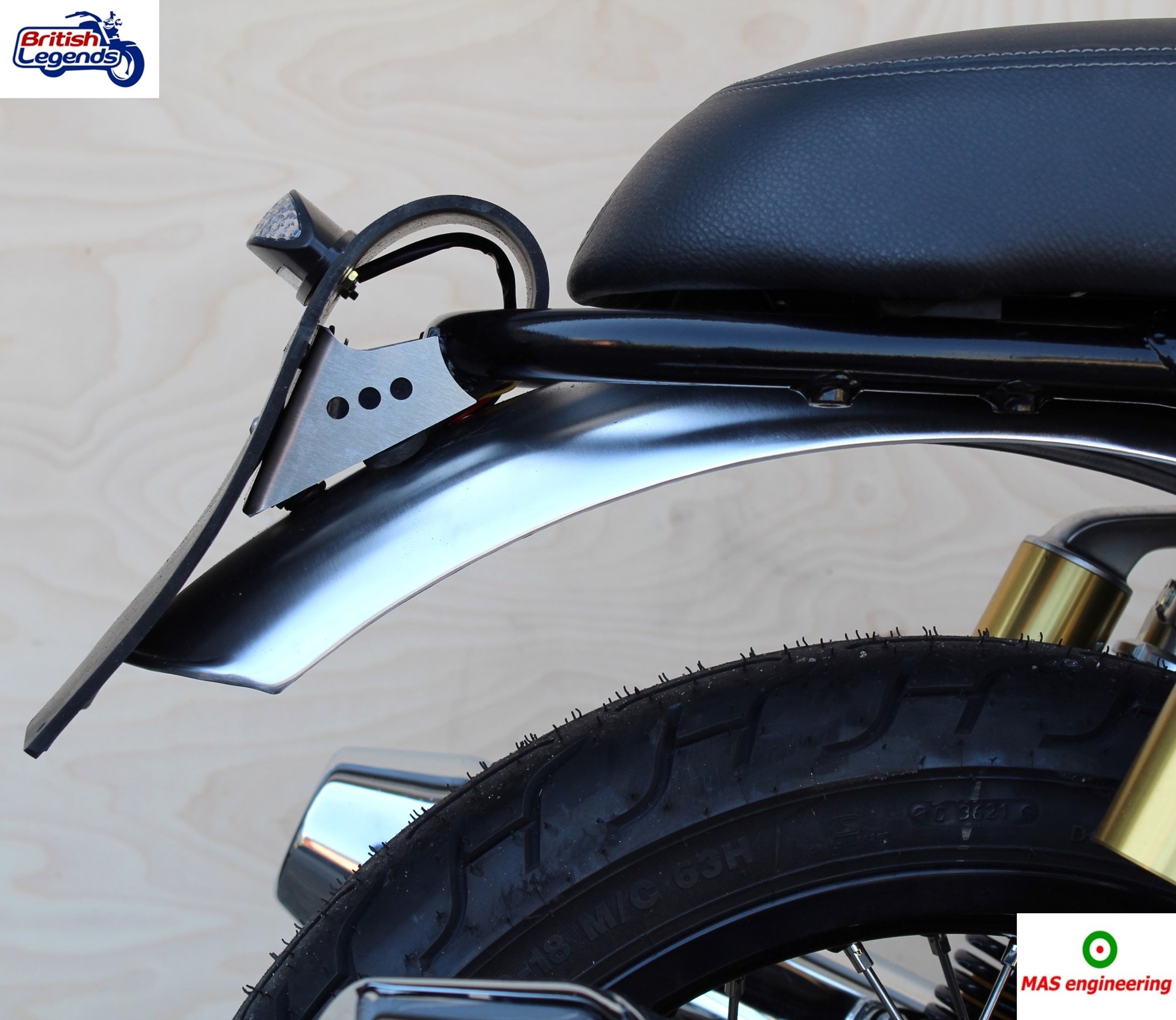 Porte-Plaque et Feu LED pour Royal-Enfield 650