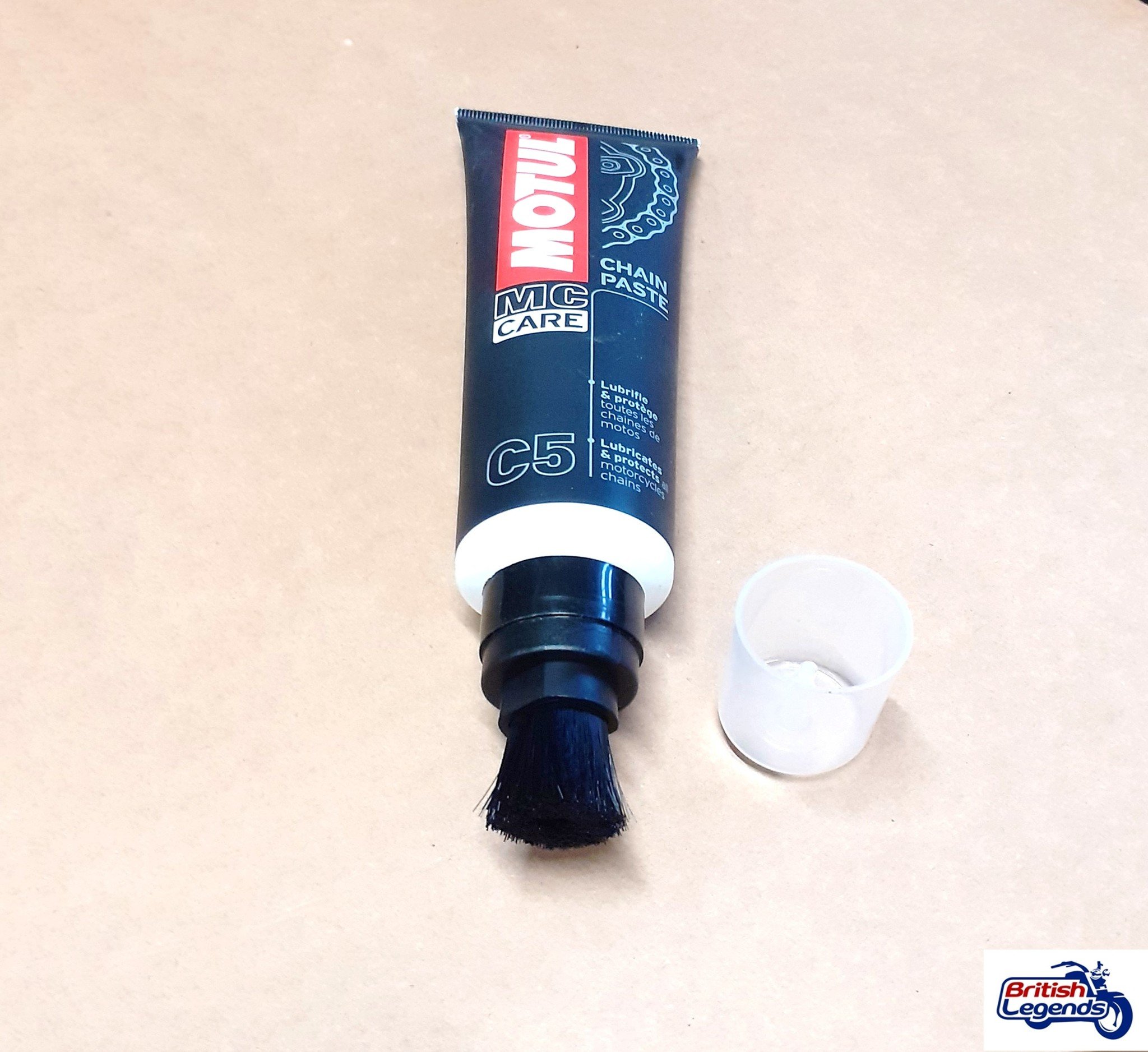 Graisse Chaîne Épaisse Motul C5 avec Applicateur