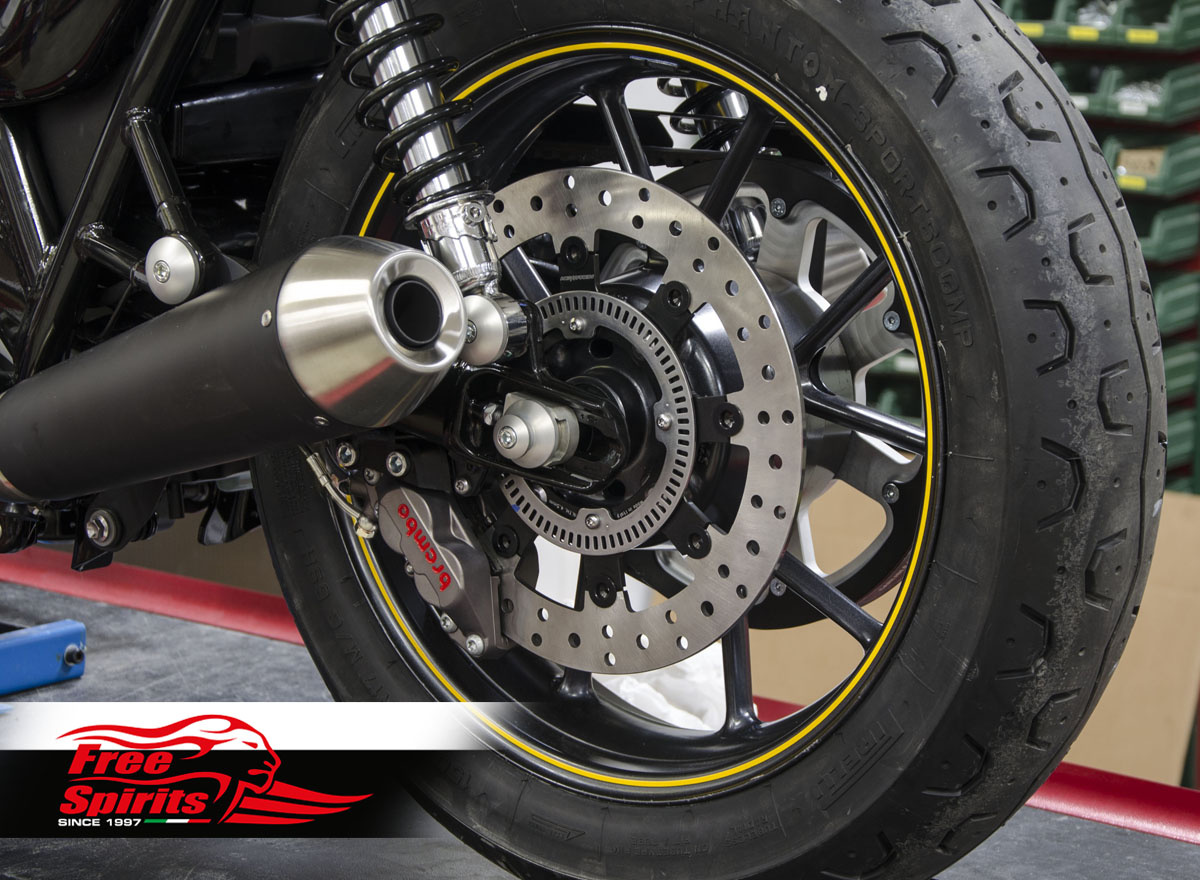 Kits Brembo para Triumph Street Twin & Speed Twin 900