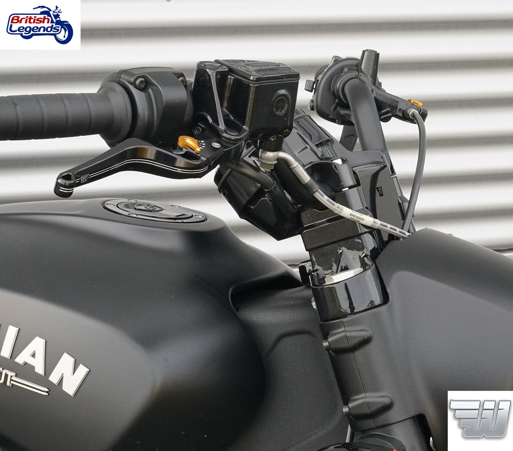 Elevador de manillar y cubierta de cables Indian Scout