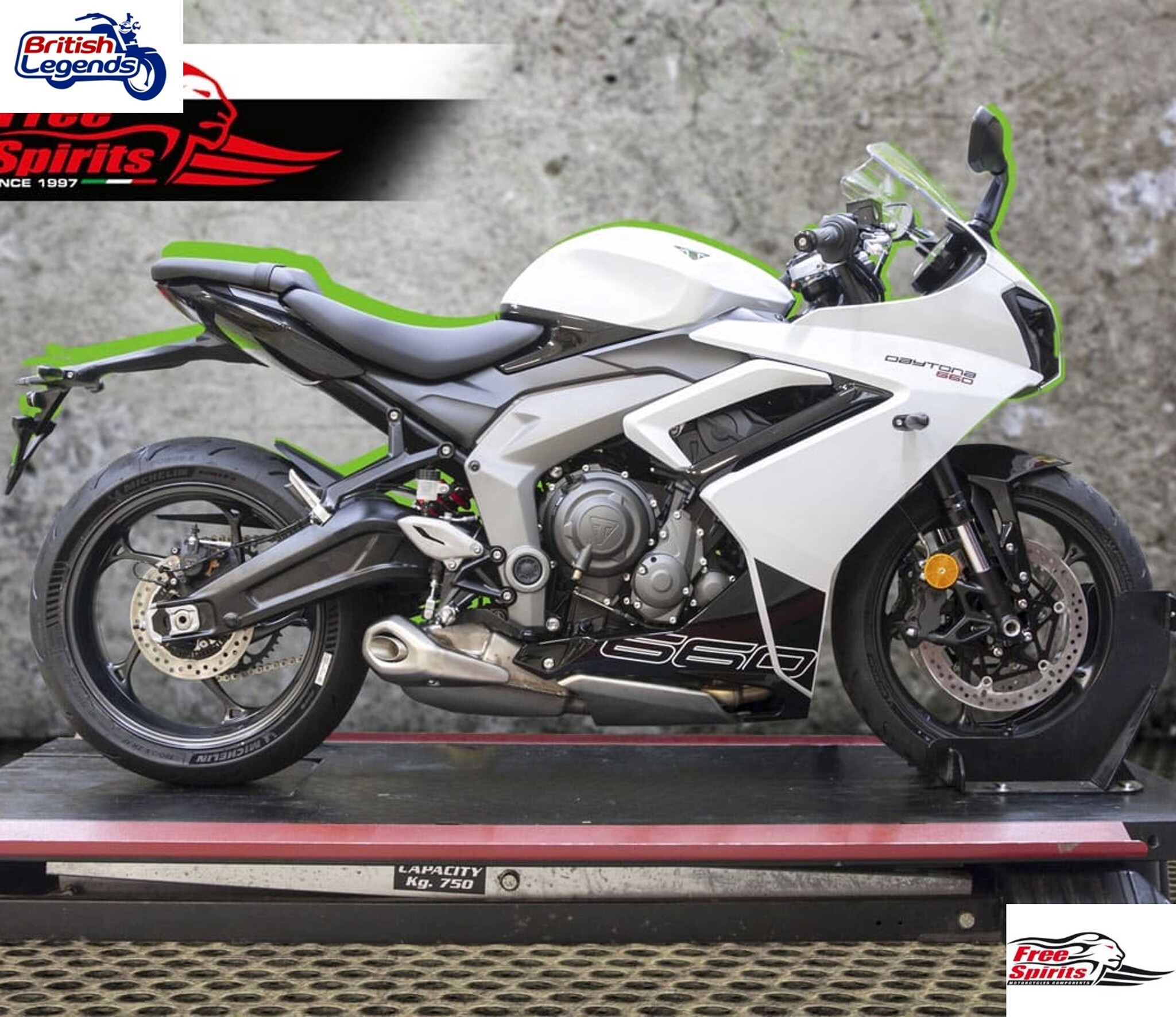 Kit de Rabaissement Triumph Daytona 660