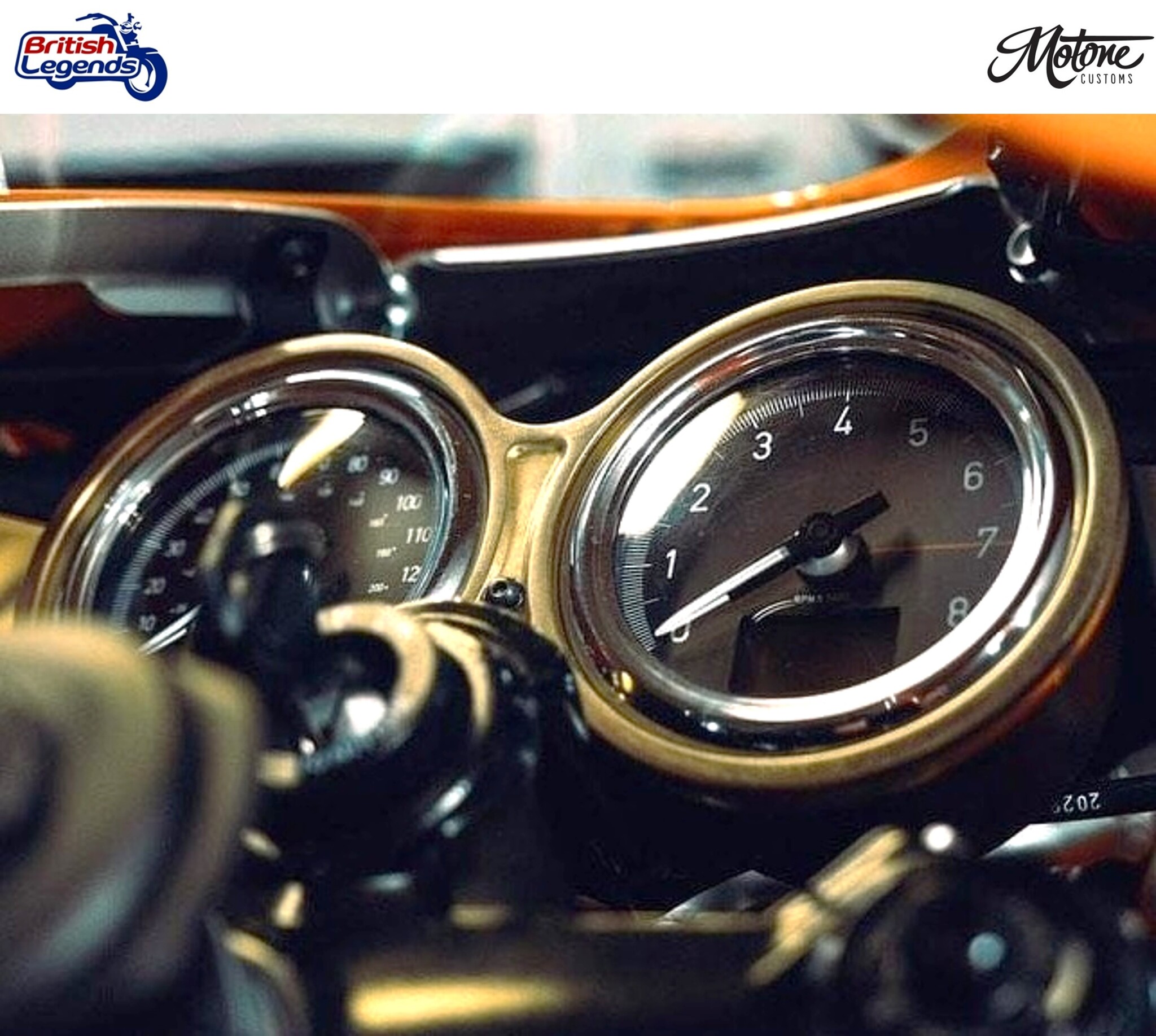 Black/Brass Dashboard Cover