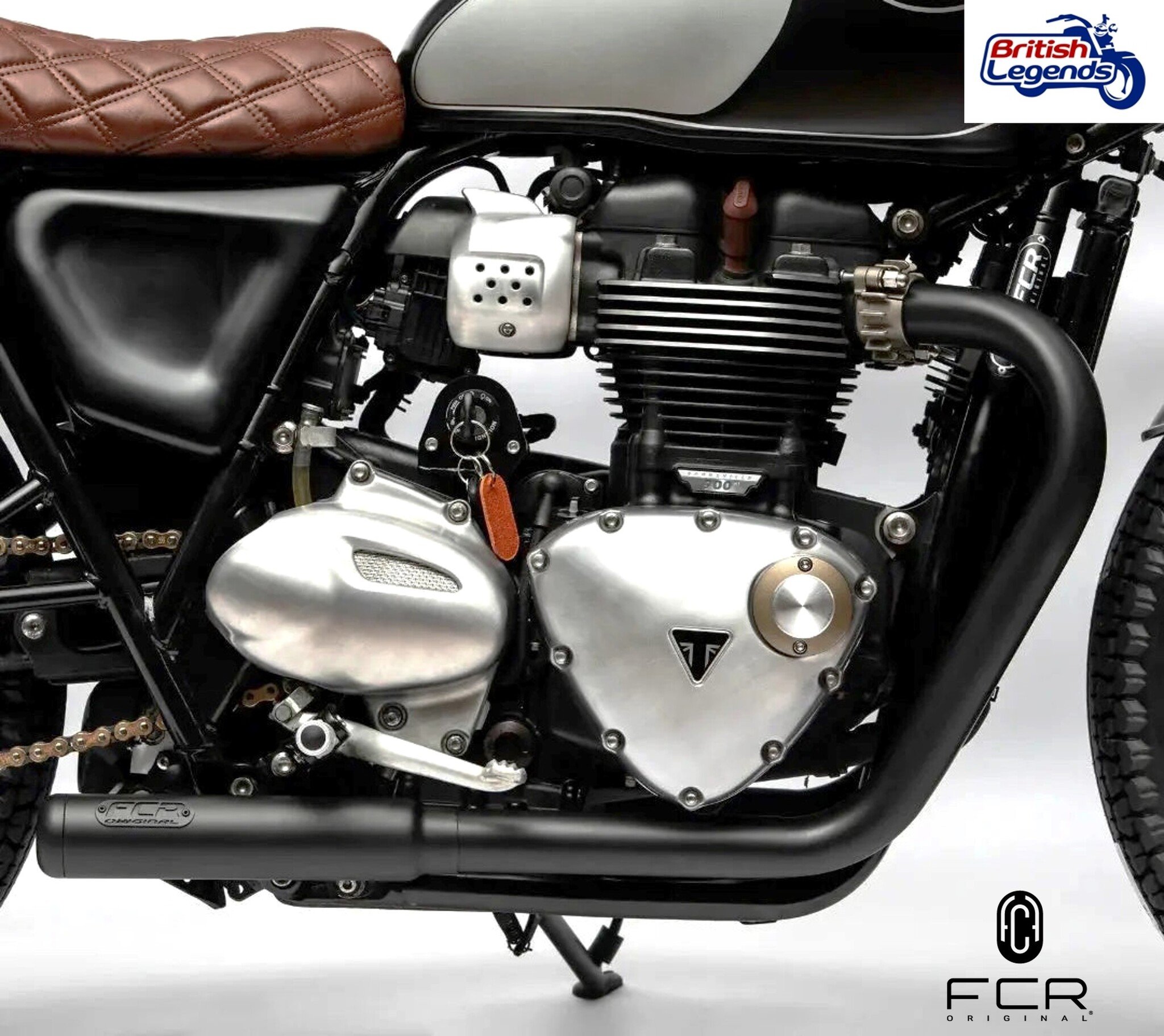 Ligne d'Echappement Complète pour Triumph Twins