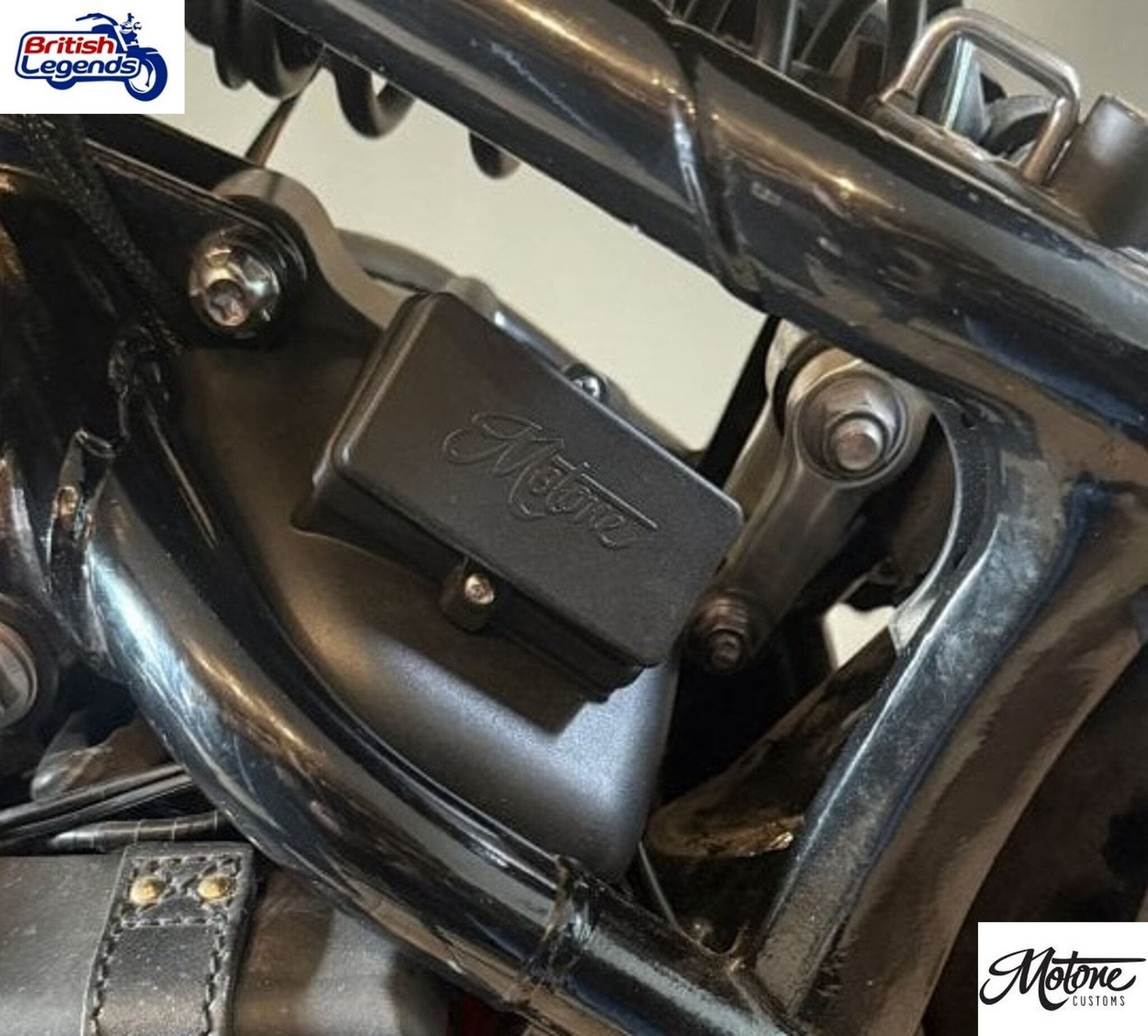 Suppression de la Boîte à Air pour Triumph Bobber