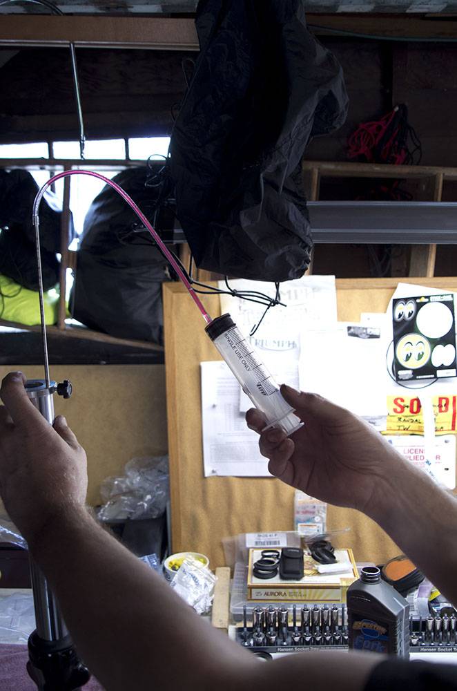 Fork Oil Syringe & Dipstick Gauge Kit