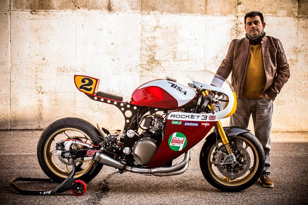 Caballetes caballete trasero moto Suzuki Triumph con fijaciones a Tenedor :  : Coche y moto