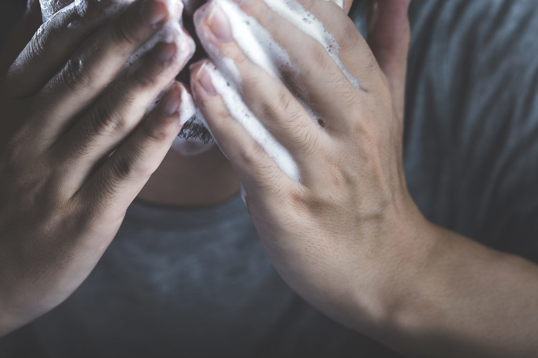 facial cleanser men