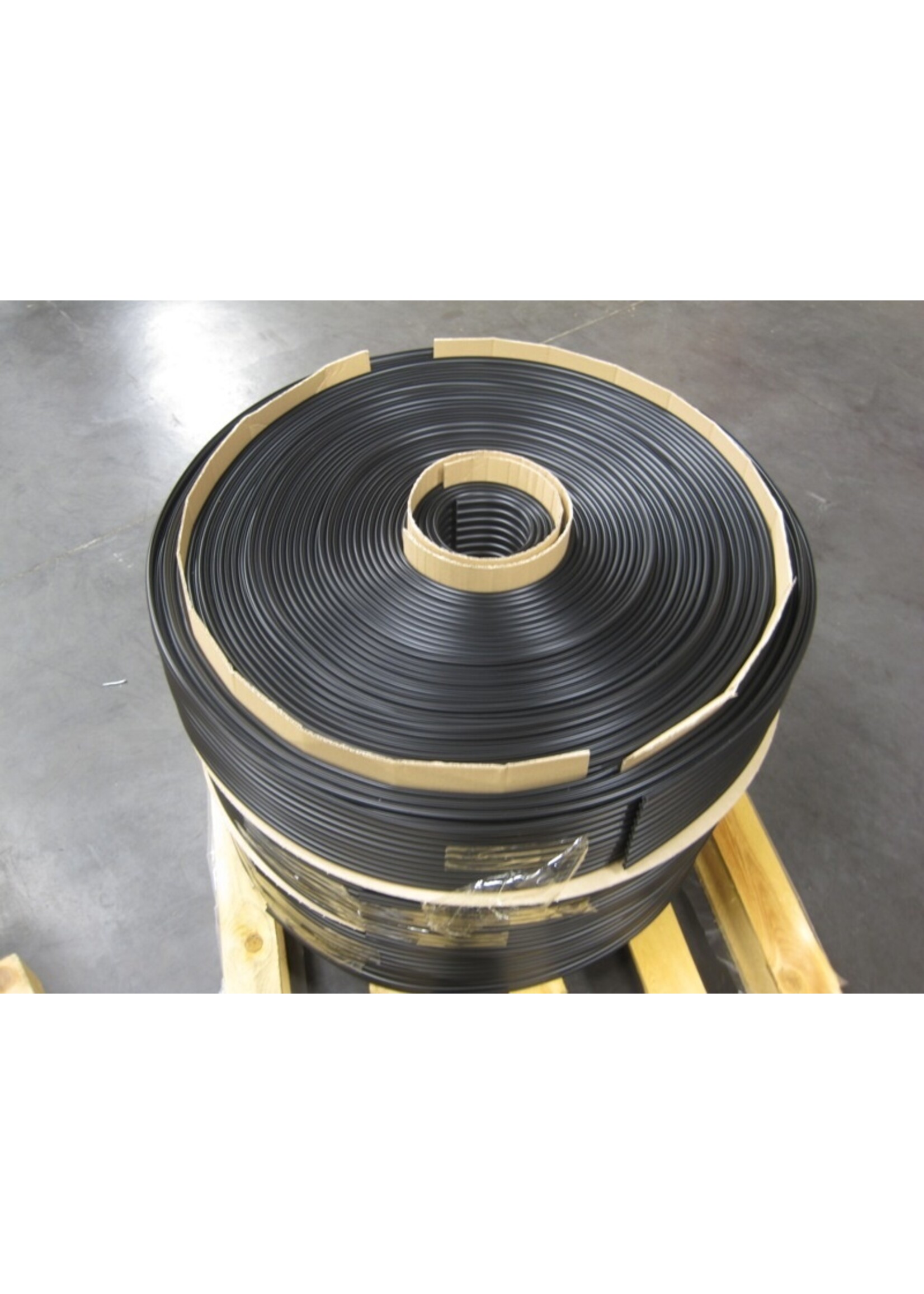 Elios EPDM profiel Elios op rollen 60 m (= 9 m²)