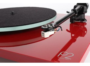 Rega Planar 2 Hi-fi Platenspeler (Rood)