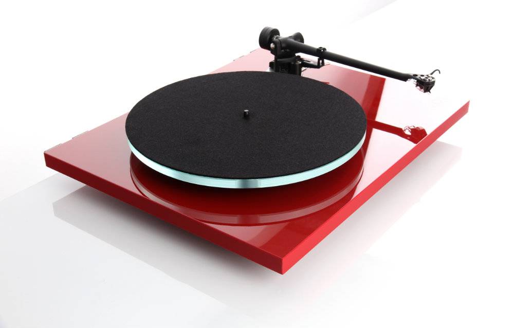 Rega Planar 3 Hifi turntable (Red)