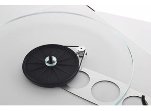 Rega Planar 3 Hi-fi turntable (White)