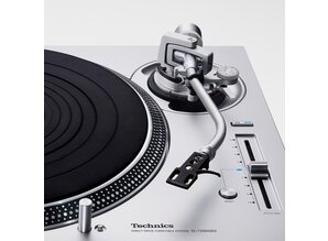 Technics SL-1200GR2 platenspeler