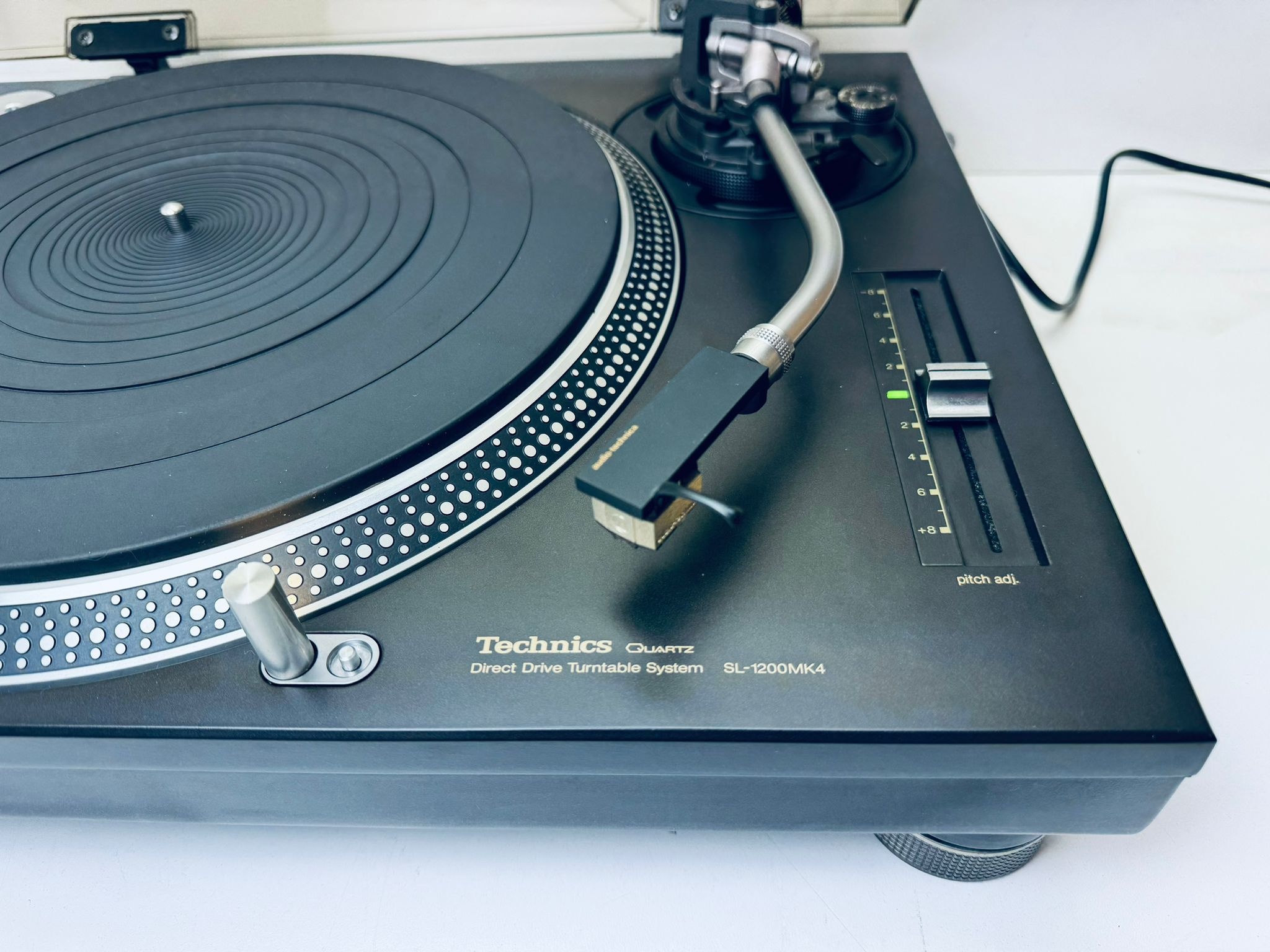 Technics SL 1200 MK4 - green-vinyl.com Technics SL 1200 MK4 - green-vinyl.com