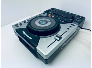 Pioneer CDJ-400 Single Frontloader CD-Player