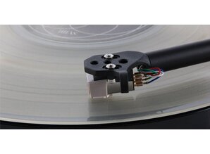 Zwarte Rega Planar 1 Plus Hi-fi Platenspeler  (B-stock)
