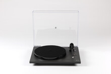 Rega Planar 1 Plus  (B-stock)