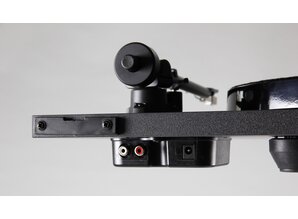 Zwarte Rega Planar 1 Plus Hi-fi Platenspeler  (B-stock)