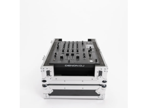 Multi-format Case Player / Mixer van Magma