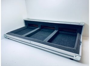 Pioneer 350FLTP flightcase for two CDJ-350's and one DJM-350