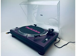 Technics SL 1210 MK2 customized turntable