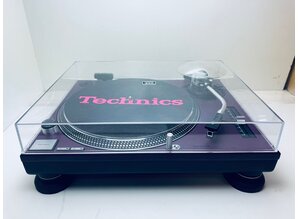 Technics SL 1210 MK2 customized turntable