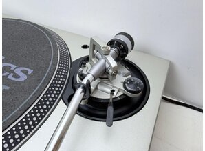 Technics SL 1200 MK3D turntable