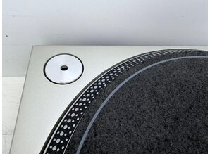 Technics SL 1200 MK3D turntable