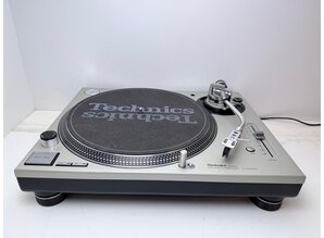 Technics SL 1200 MK3D turntable