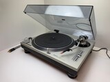 Technics SL-1200 MK2