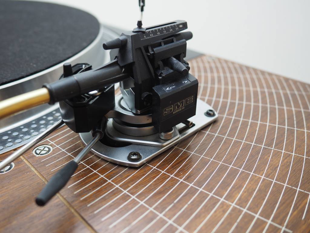 technics-sl-110-turntable-sme-3009-mk3-tonearm.jpg