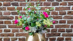 Vijf redenen waarom zijden bloemen helemaal hot en happening zijn! Vijf redenen waarom zijden bloemen helemaal hot en happening zijn!