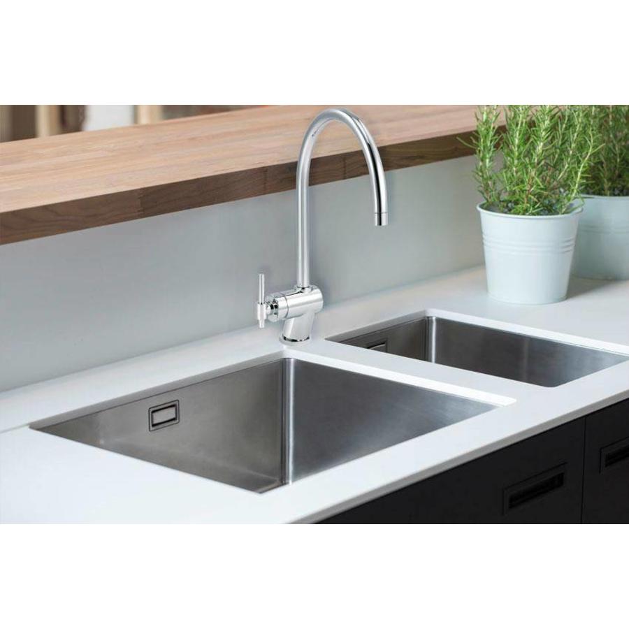 Single Lever Mixer Tap With Round Neck Chrome Plated