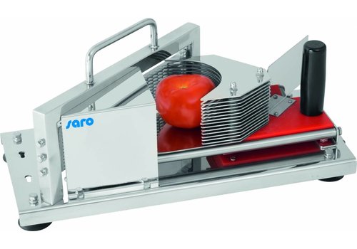  Saro Operate tomato slicer by hand 