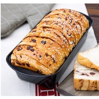 Non-stick bread pan