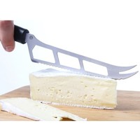 Cheese knife for soft cheese