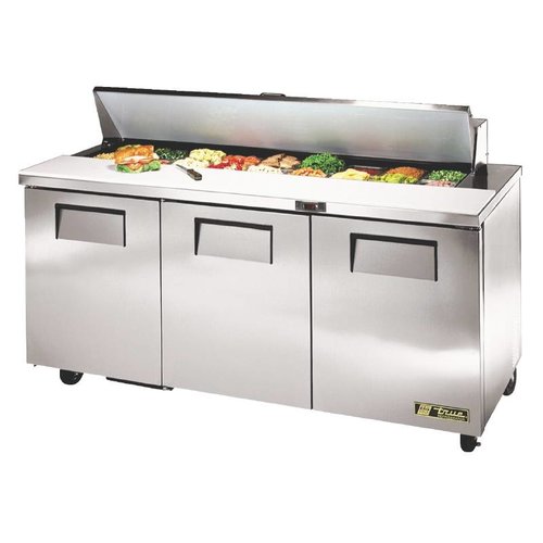  True Saladette 3 portes, 538 litres, fournie avec 18 bacs GN 1/6 