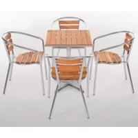 Table carrée avec plateau en bois | 60x60cm