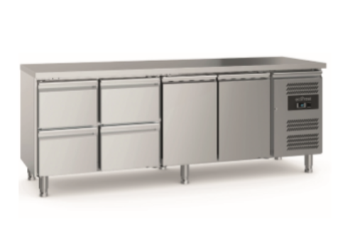  Ecofrost Banc de travail réfrigéré Ecofrost 700 | 2 portes et 4 tiroirs | Avec pieds réglables 