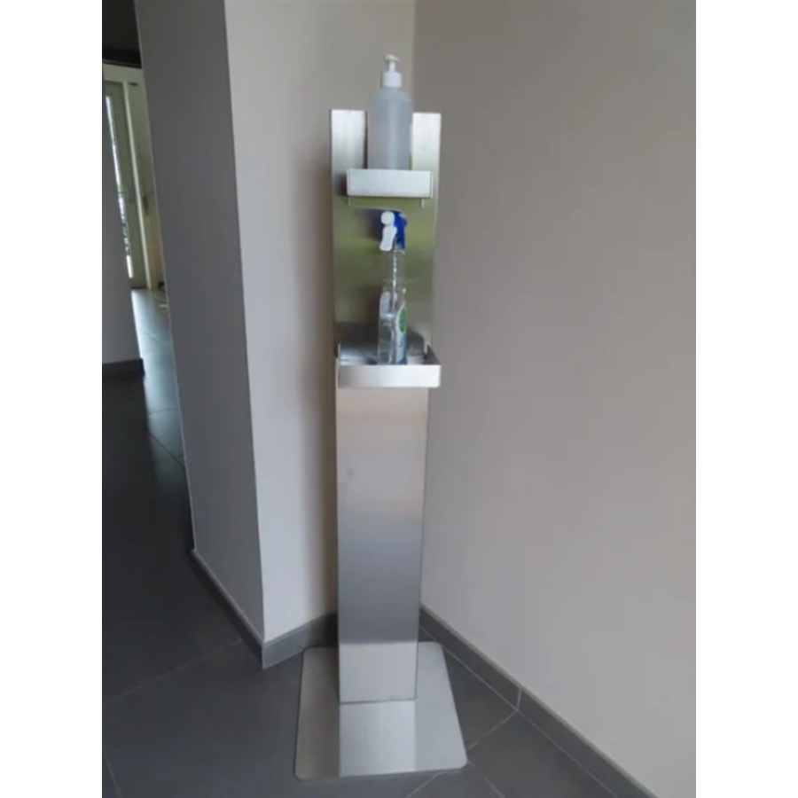Disinfection column with shelves