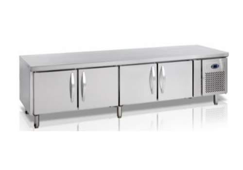  HorecaTraders Gekoelde Werkbank met 4 deuren | 2230 x 700 x 680 mm 