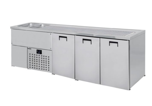  Combisteel Refroidisseur de fûts de bière Combisteel en acier inoxydable à 3 portes avec deux éviers à gauche 