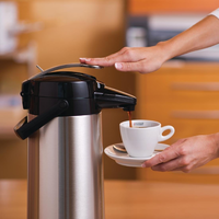 Carafe à pompe Furento en acier inoxydable | 2,2 L | 37,8 x 16,4 Ø cm