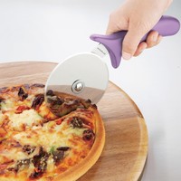 pizza cutter | 102mm | purple | strong and effective stainless steel blade